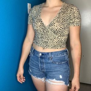 Brandy Melville cheetah Rae warp top